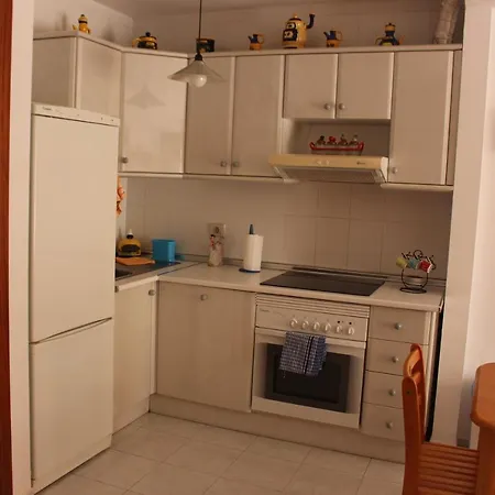 Vv Sur * אל מדאנו